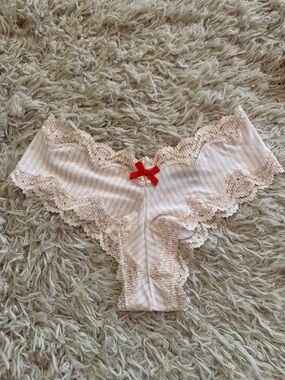 NWT 2012 Victoria’s Secret SLT White and Light Pink Striped Cheeky Y2K XSmall